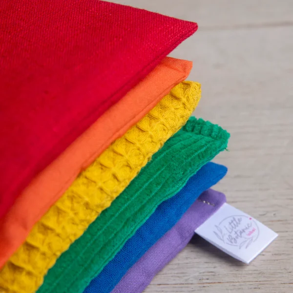 Little Botanic Label - Sensorische Pittenzakjes | Regenboog + Waves | 7 Stuks - Afbeelding 2